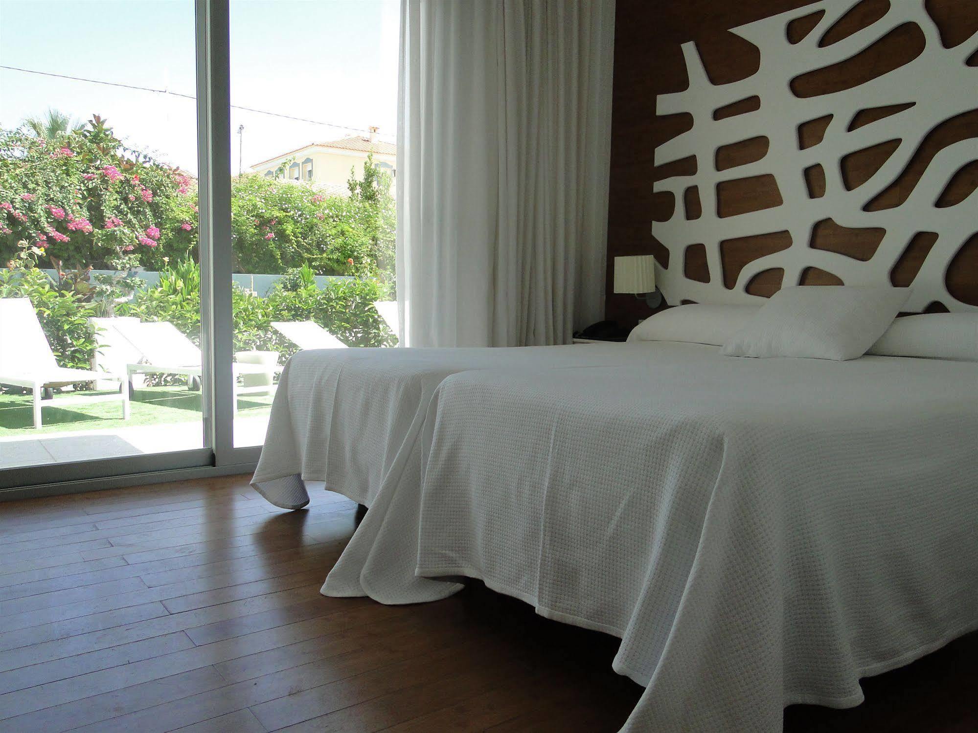 Apartamentos Villamor Dénia Eksteriør billede